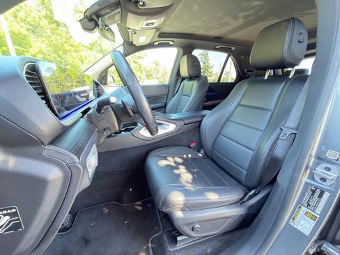 Used 2023 Mercedes-Benz GLE 350 4MATIC w/ AMG Line Exterior image 11