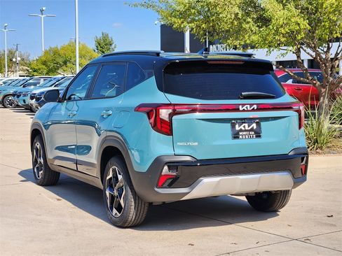 New 2026 Kia Seltos S image 3