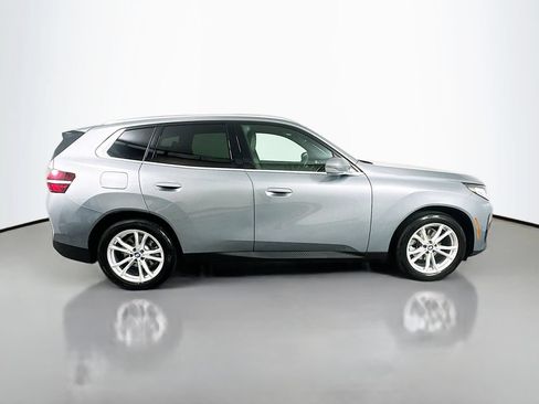 Used 2025 BMW X3 xDrive30i w/ Convenience Package AWD/4WD image 4