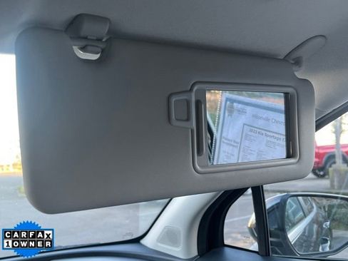 Used 2023 Kia Sportage EX image 33