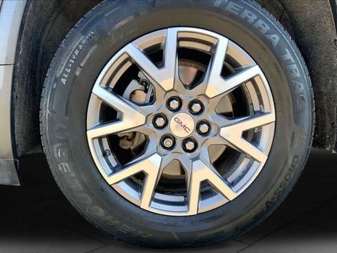 Used 2020 GMC Acadia SLT w/ Driver Alert Package II AWD/4WD image 11