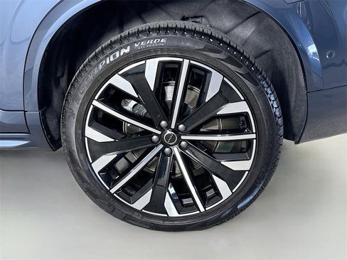 Certified 2026 Volvo XC90 B5 Plus w/ Protection Package image 33