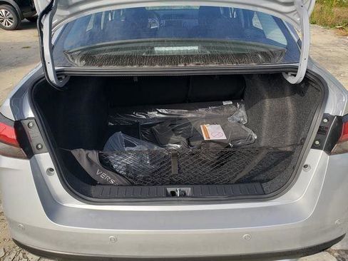 New 2025 Nissan Versa SV w/ Trunk Package FWD image 6