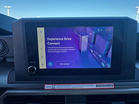 Used 2025 Toyota Tacoma SR5 image 19