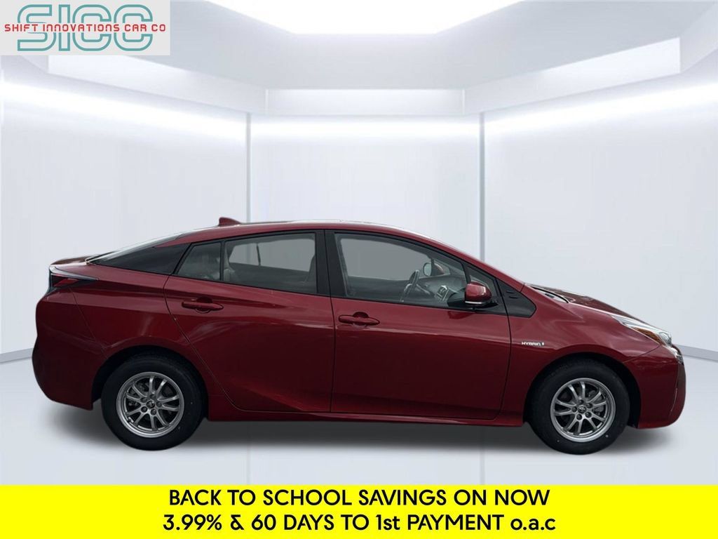 Used 2017 Toyota Prius Four w/ Advanced Technology Package FWD image 7