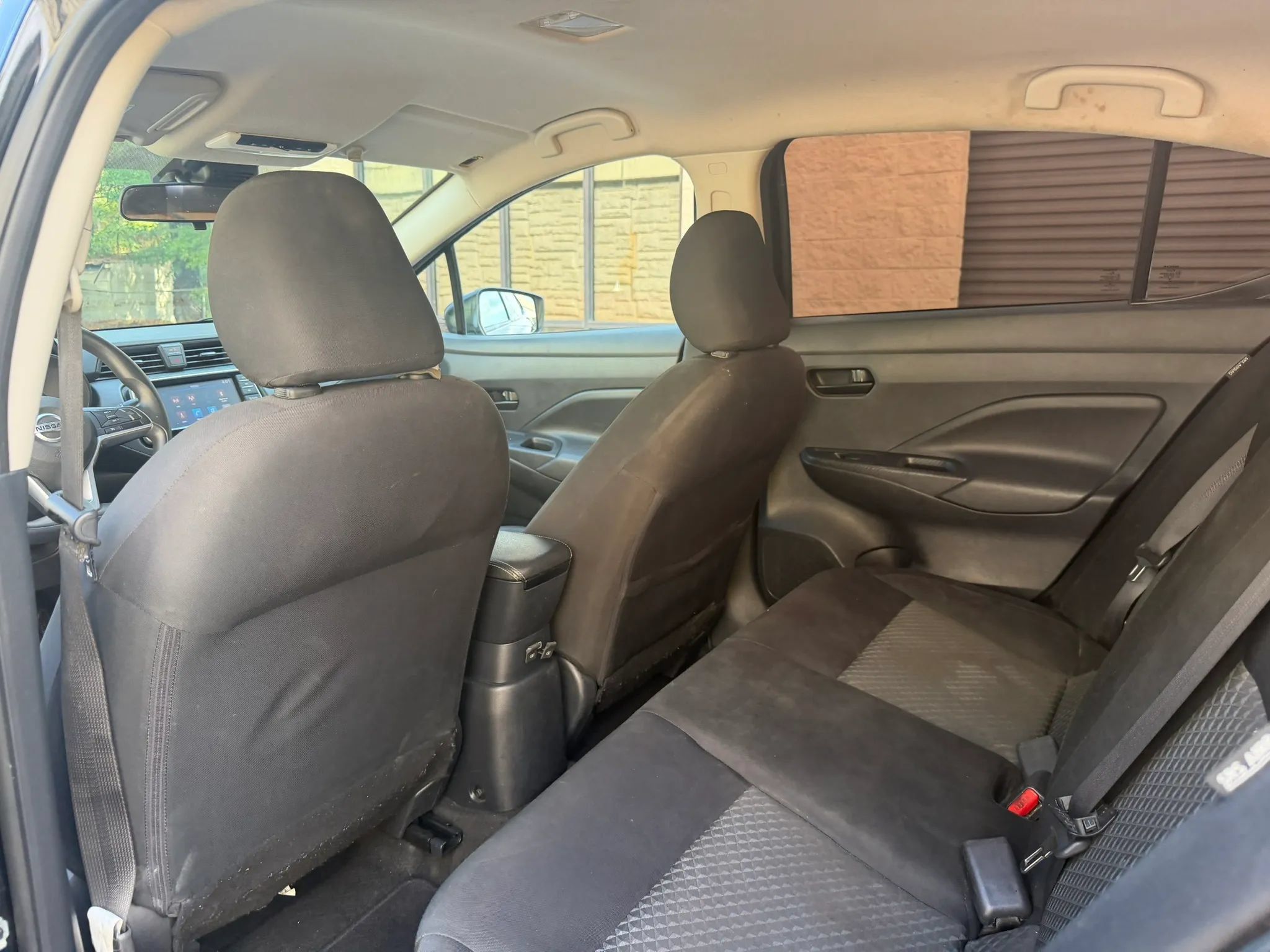 Used 2021 Nissan Versa S FWD image 31