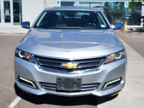 Used 2015 Chevrolet Impala LTZ FWD image 2