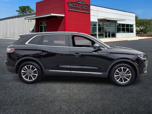 Used 2020 Lincoln Nautilus Standard w/ Equipment Group 101A image 6