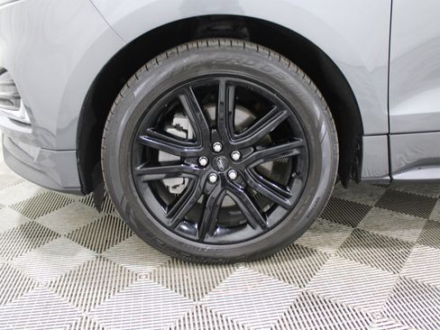 Used 2022 Ford Edge ST-Line image 36