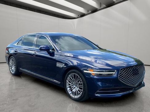 Used 2022 Genesis G90 5.0 Ultimate RWD image 7