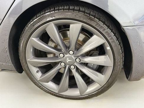 Used 2017 Tesla Model S 60 RWD image 34