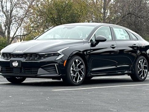 New 2026 Kia K5 EX image 8