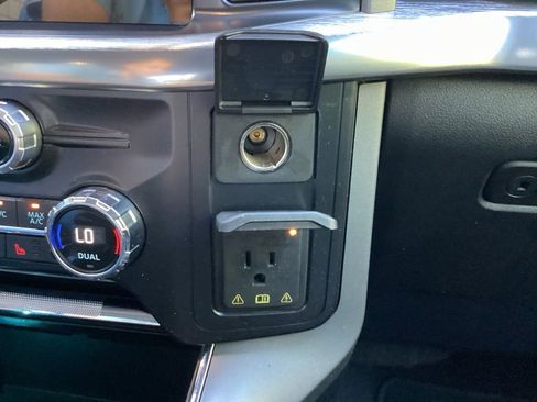 Used 2021 Ford F150 Lariat w/ Equipment Group 502A High image 57