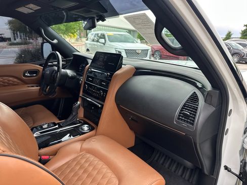 Used 2023 INFINITI QX80 Sensory w/ Cargo Package AWD/4WD image 38