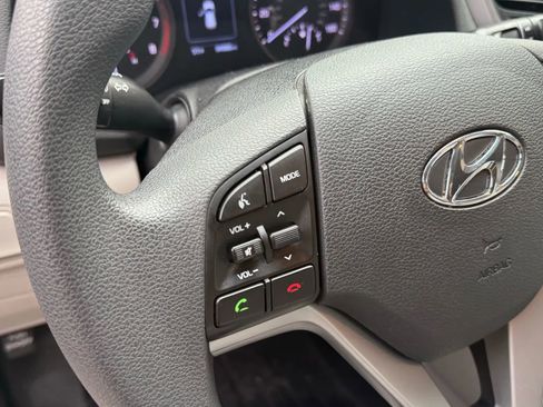 Used 2017 Hyundai Tucson SE image 17