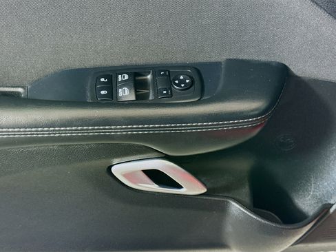 Used 2023 Dodge Challenger SXT image 24