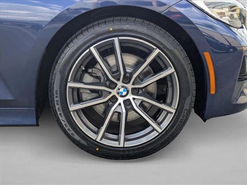 Used 2020 BMW 330i Sedan w/ Driving Assistance Package image 9