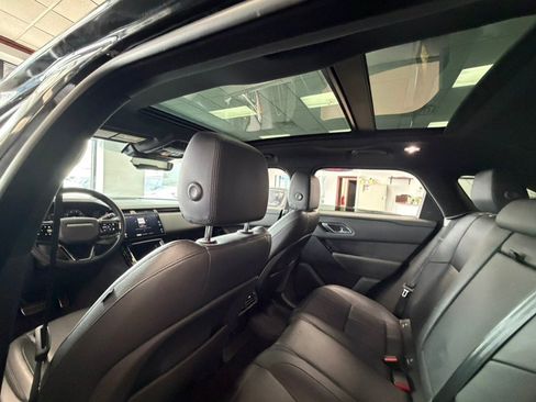 Used 2025 Land Rover Range Rover Velar Dynamic SE AWD/4WD image 55