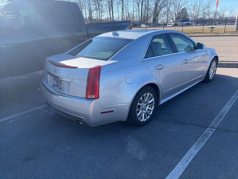 Used 2010 Cadillac CTS Luxury image 5