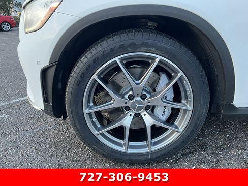 Certified 2022 Mercedes-Benz GLC 43 AMG 4MATIC image 10