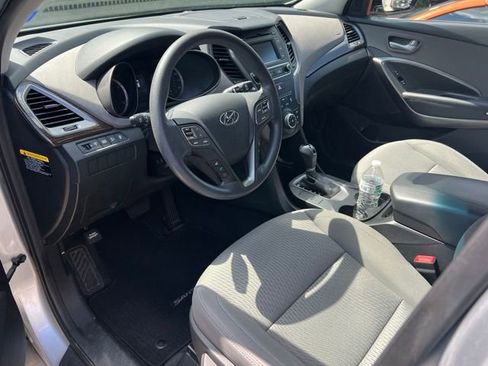 Used 2017 Hyundai Santa Fe Sport FWD image 5