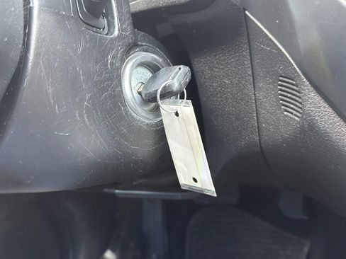 Used 2011 Subaru Forester 2.5X w/ Popular Equipment Group 1B image 26