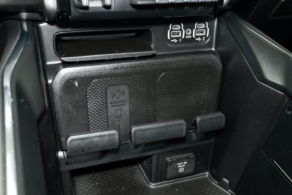 Used 2024 RAM 1500 Laramie AWD/4WD image 20