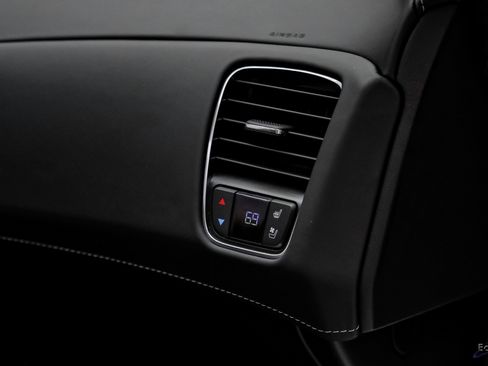 Used 2019 Chevrolet Corvette ZR1 image 82