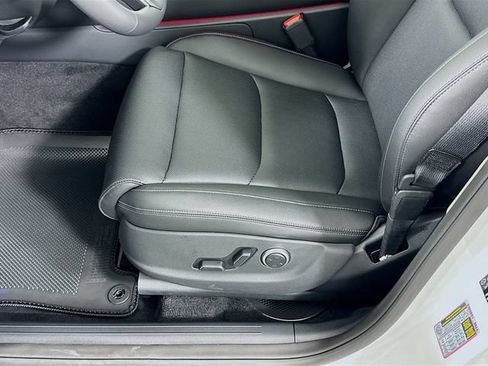 New 2026 Genesis GV70 2.5T AWD/4WD image 21