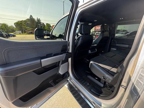 Used 2024 Ford F150 Lariat w/ Equipment Group 502A High AWD/4WD image 43