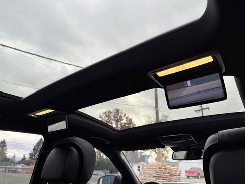 Used 2014 Mercedes-Benz S 550 Sedan image 37