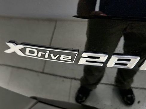 Used 2026 BMW X2 xDrive28i AWD/4WD image 33