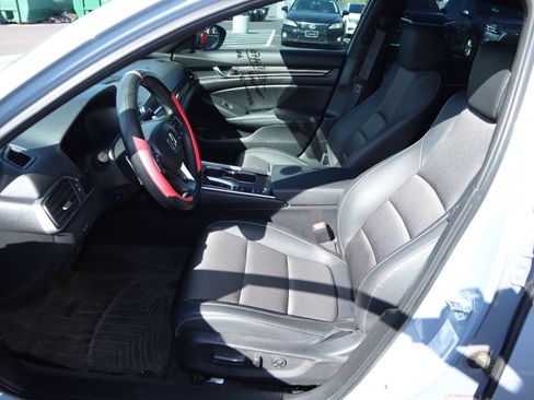 Used 2022 Honda Accord Sport image 9