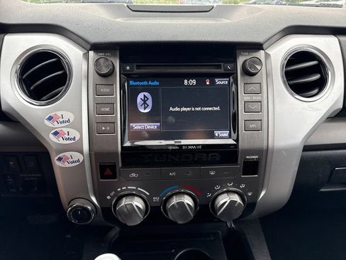 Used 2016 Toyota Tundra SR5 w/ TRD Off Road Package AWD/4WD image 28