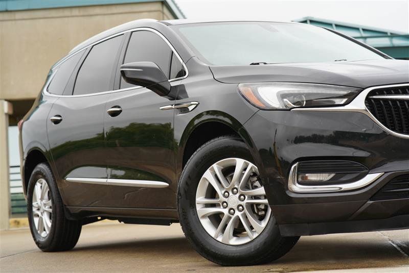 Used 2020 Buick Enclave Essence FWD image 12