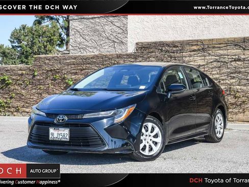 Used 2024 Toyota Corolla LE image 1