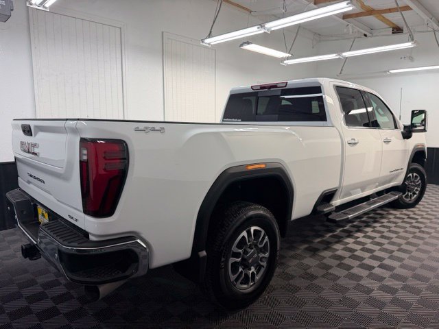 Used 2025 GMC Sierra 2500 SLT w/ SLT Premium Package AWD/4WD image 5