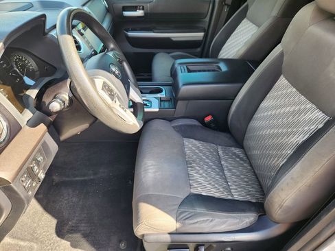 Used 2019 Toyota Tundra SR5 image 11