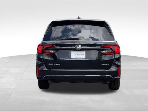 Used 2025 Honda Odyssey Sport-L image 4