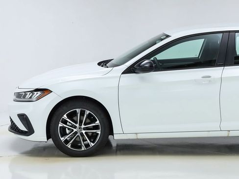 New 2025 Volkswagen Jetta Sport image 39