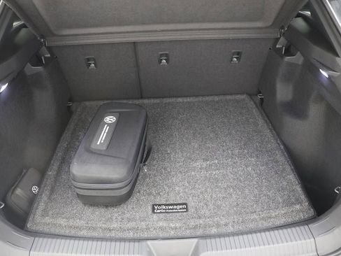 Used 2023 Volkswagen ID.4 Pro image 25