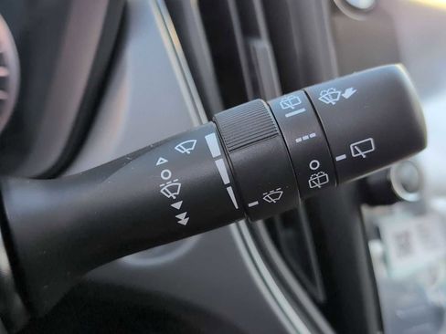 New 2026 Subaru Crosstrek 2.0i Premium AWD/4WD image 26