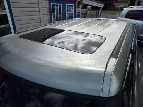 Used 2013 Kia Soul ! w/ Premium Pkg image 11