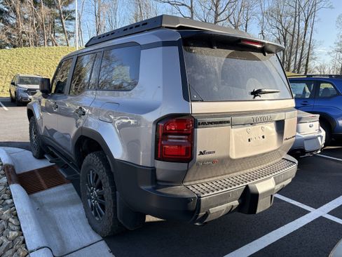 Used 2025 Toyota Land Cruiser 1958 image 4