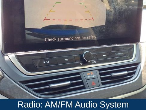 Used 2024 Nissan Altima 2.5 SV w/ SV Premium Package FWD image 4