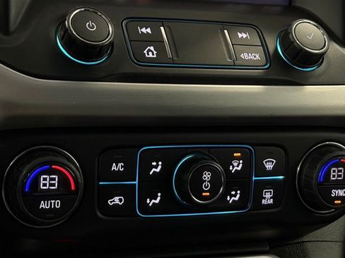 Used 2020 GMC Acadia SLE w/ Driver Convenience Package image 20