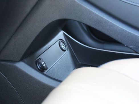 Used 2022 Hyundai Santa Fe Calligraphy image 15