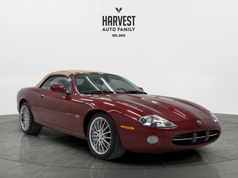 Used 2002 Jaguar XK8 Convertible image 10