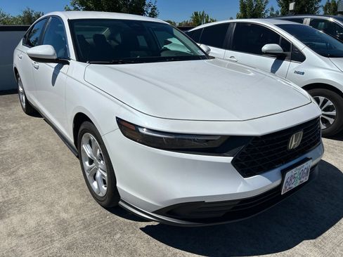 Used 2024 Honda Accord LX image 2
