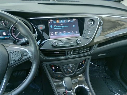 Used 2019 Buick Envision Essence image 19